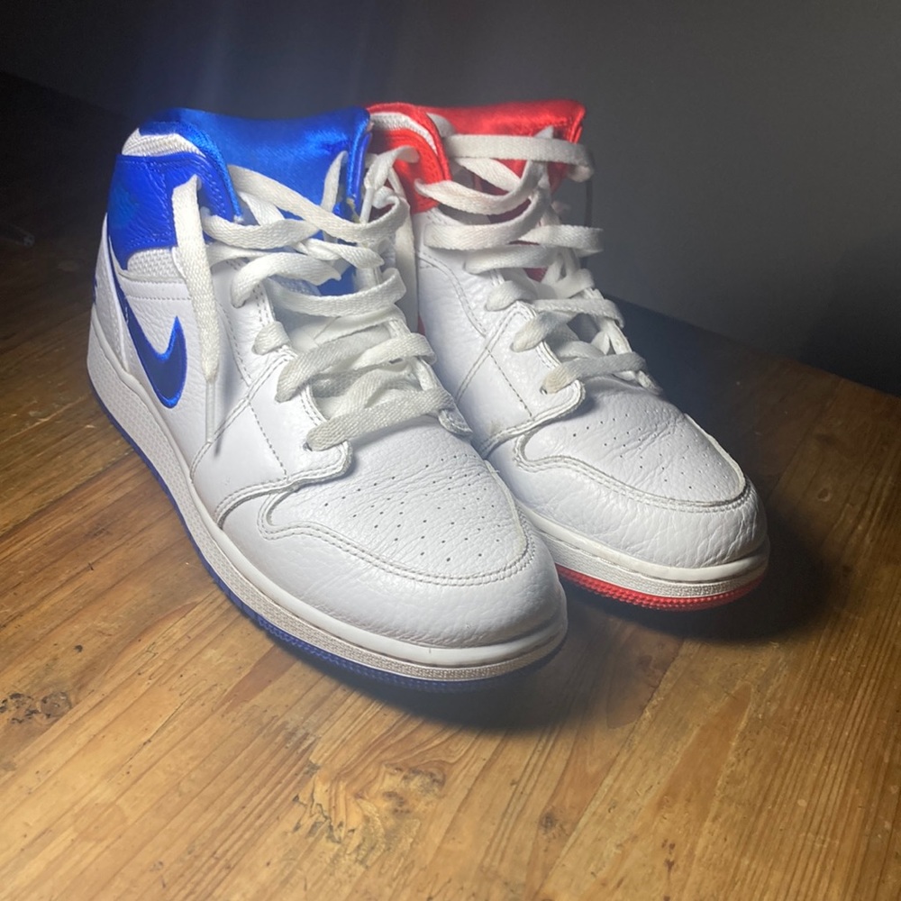 Nike air Jordan’s 85’ dunks size 8-8.5